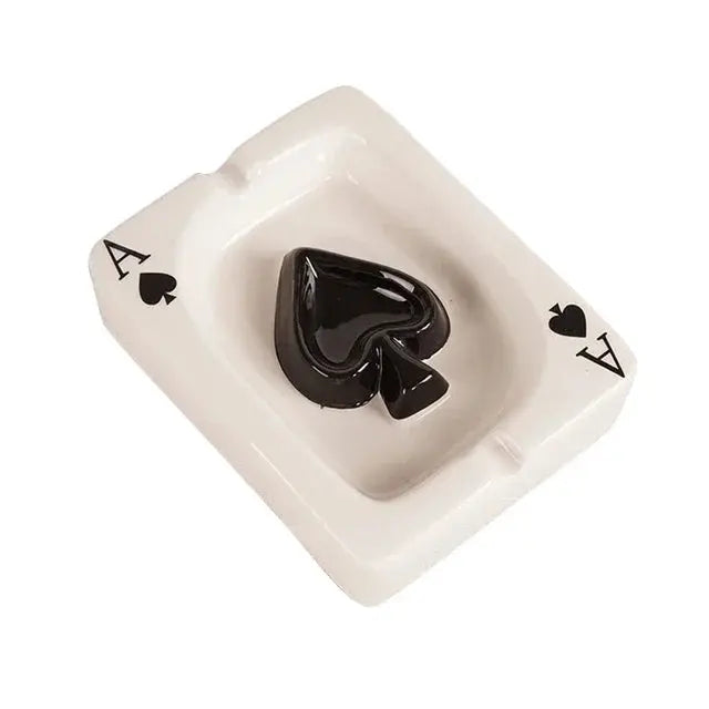 Y2K Poker Ashtray – Red Heart Playing Card Ashtray, photo 8