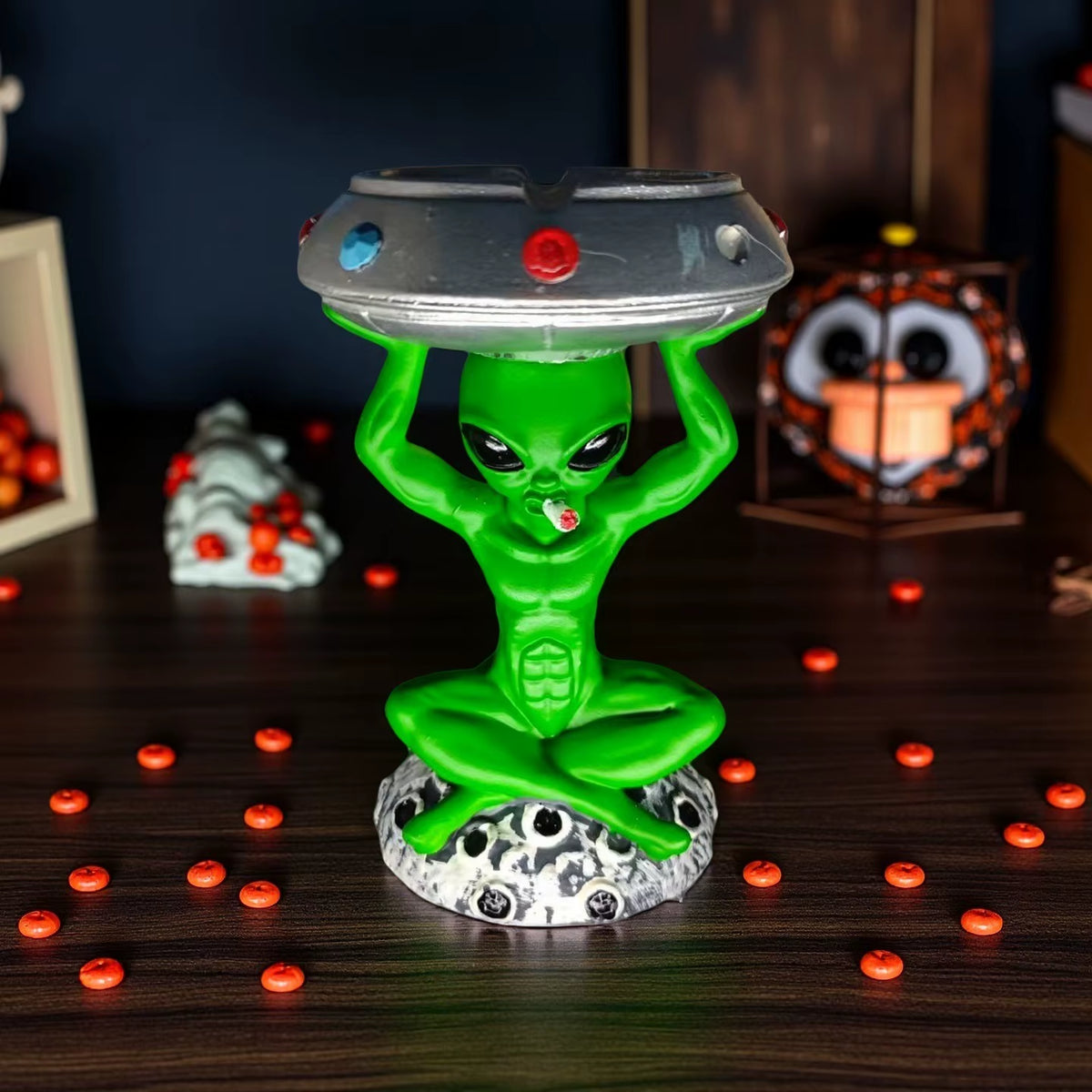 Y2K Alien Ashtray – Retro Resin Alien Ashtray with Lid, photo 5